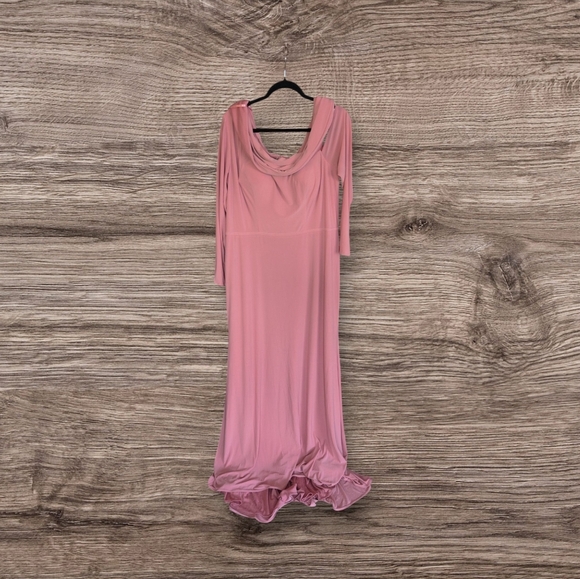 Leena For Mac Duggal Elegant Pink Off-Shoulder Evening Gown - Picture 4 of 6